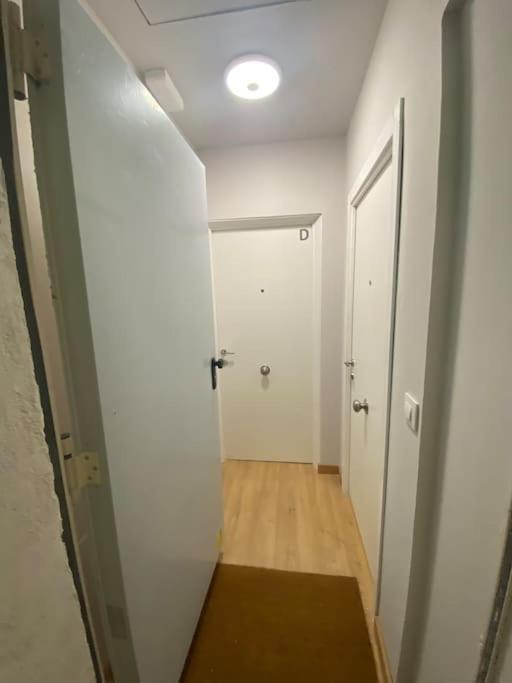 Studio In Barrio Salamanca Madrid Esterno foto