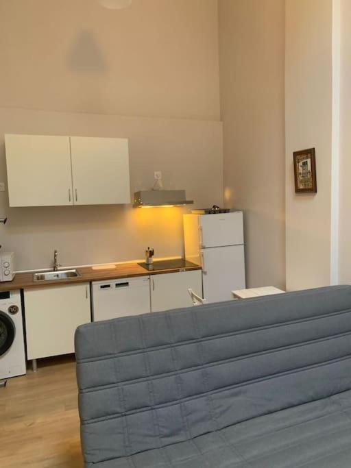 Studio In Barrio Salamanca Madrid Esterno foto